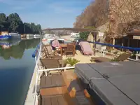 Peniche Hotel Charter barge