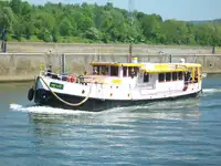 MIRO - Motor river cruising Hotel vessel